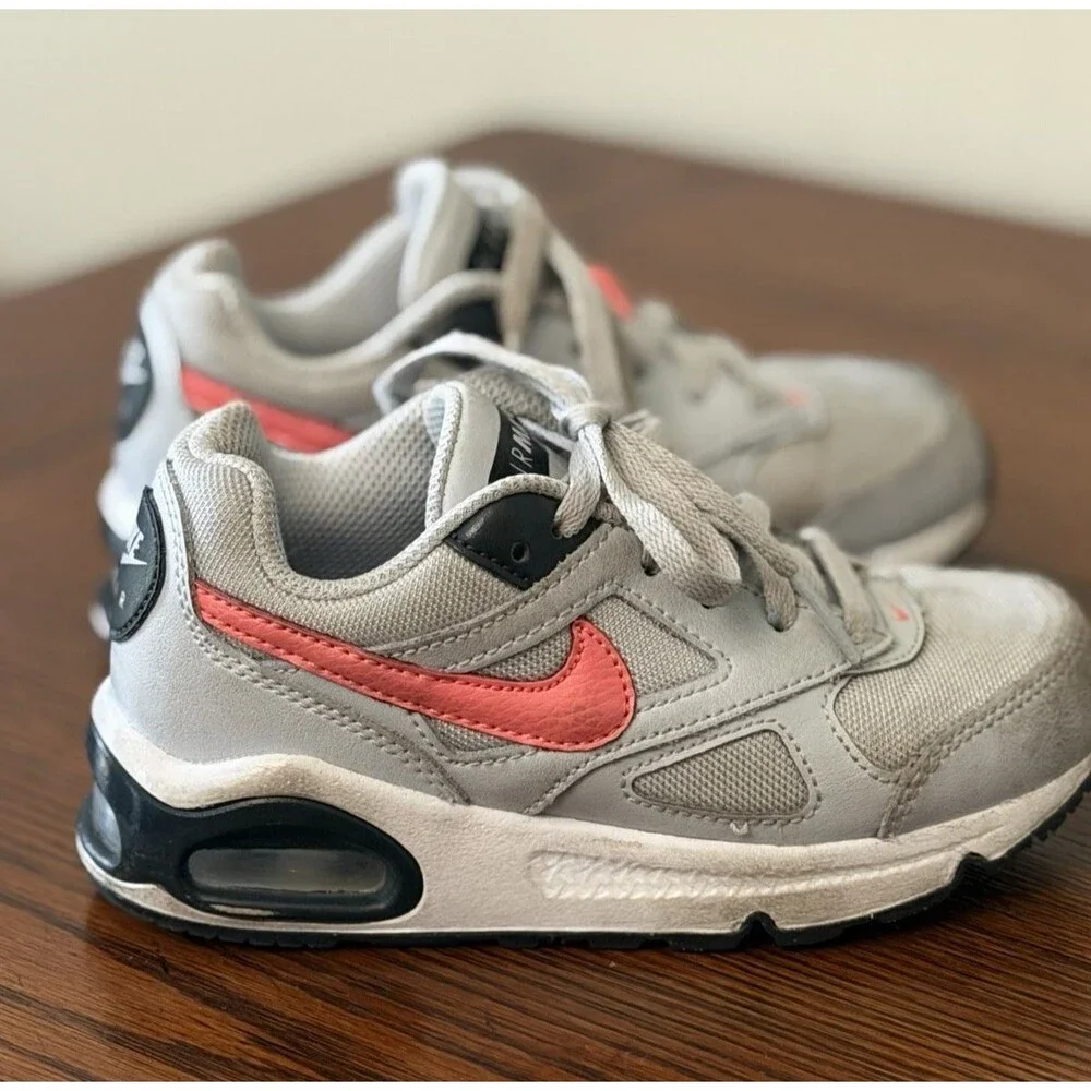 Nike Air Max Ivo GS Grey Crimson Red Kids Running Shoes Sneakers 11C 580371-003
